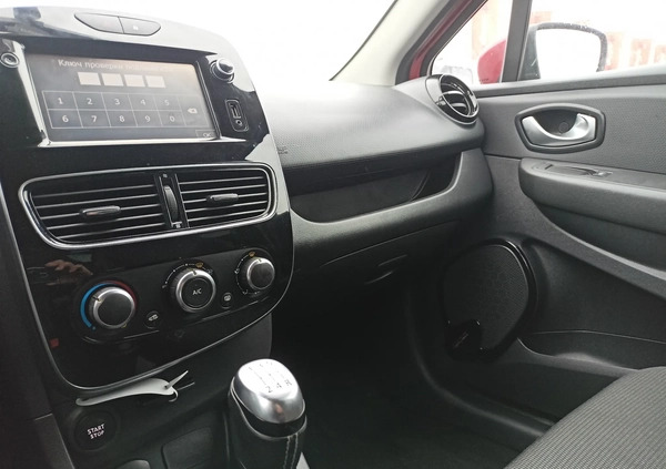 Renault Clio cena 24900 przebieg: 90000, rok produkcji 2016 z Warszawa małe 106